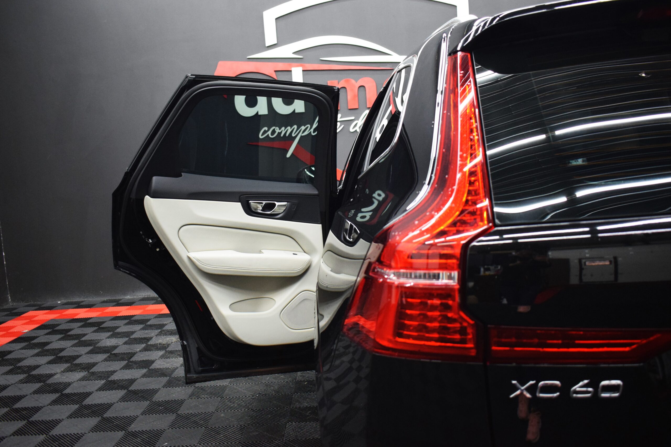 Folie solară geam spate
