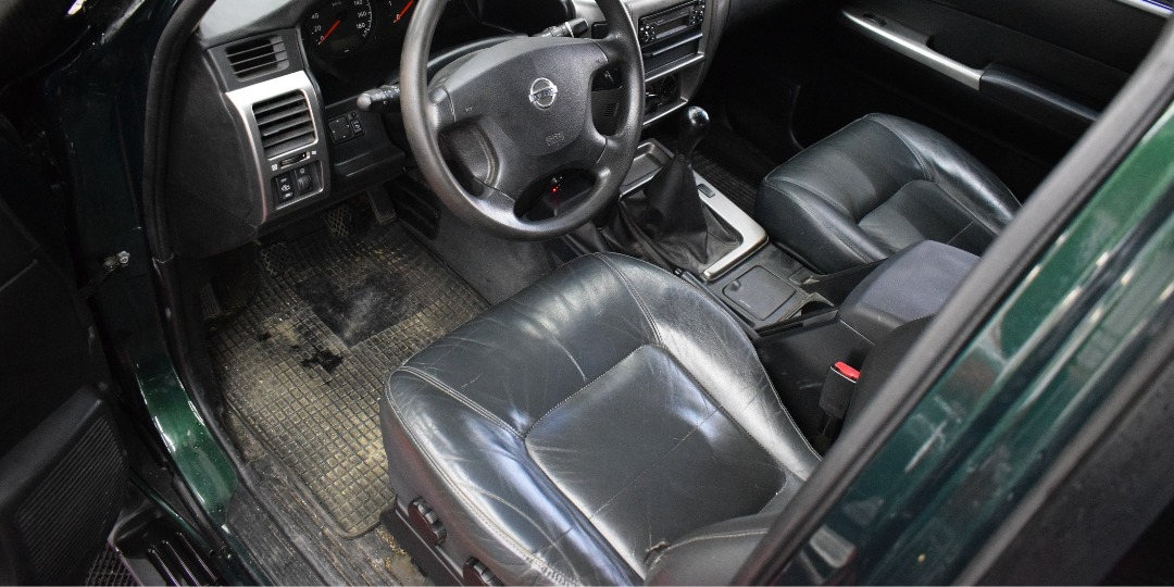 Interior auto înainte de detailing