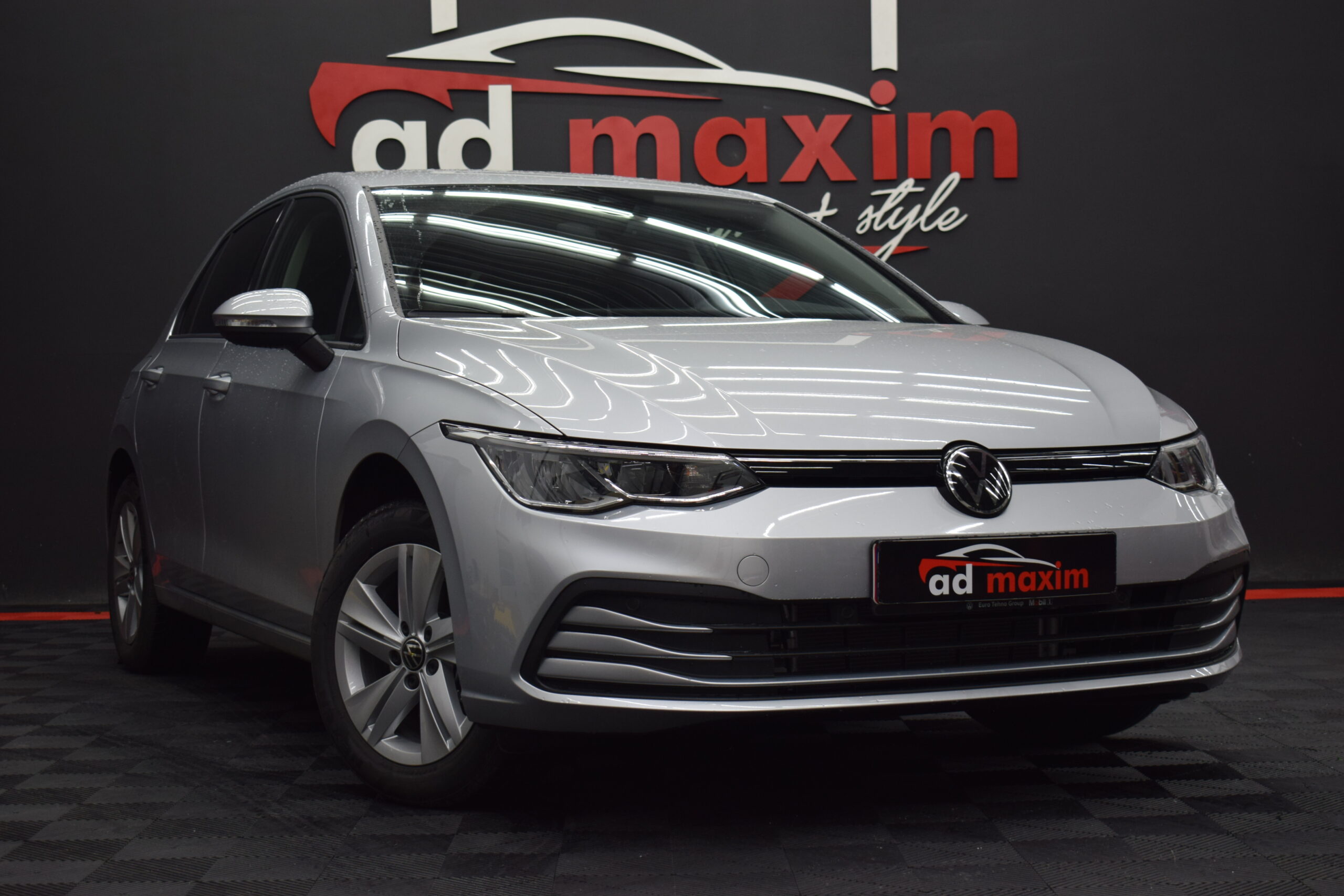 Volkswagen Golf 8